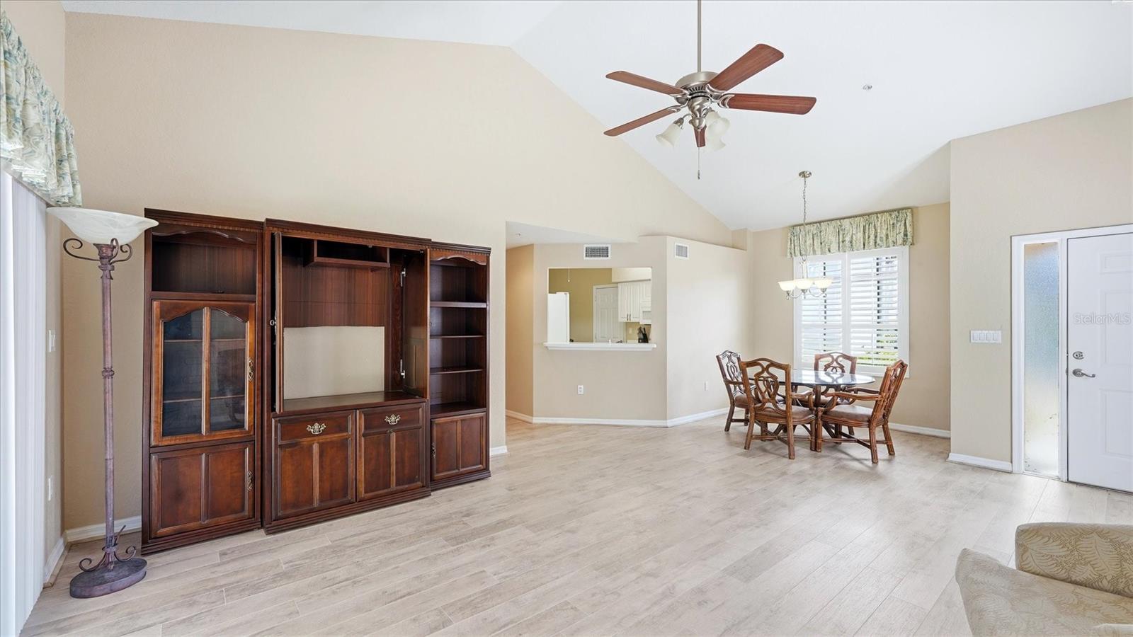 7527 MARSH ORCHID CIR, BRADENTON, FL — photo 6