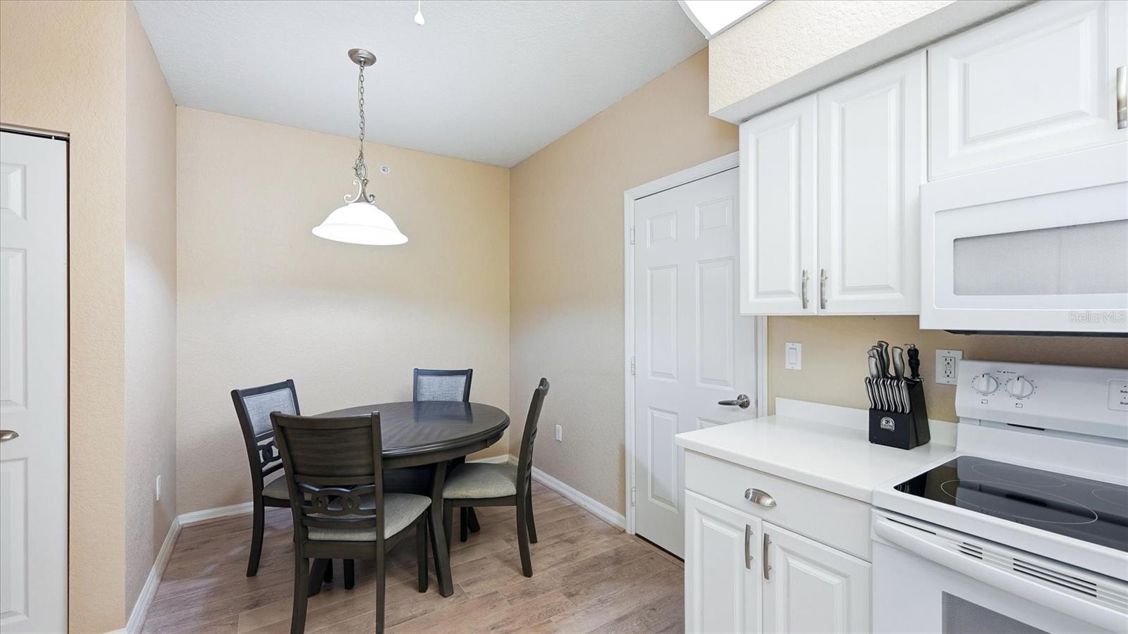 7527 MARSH ORCHID CIR, BRADENTON, FL — photo 14