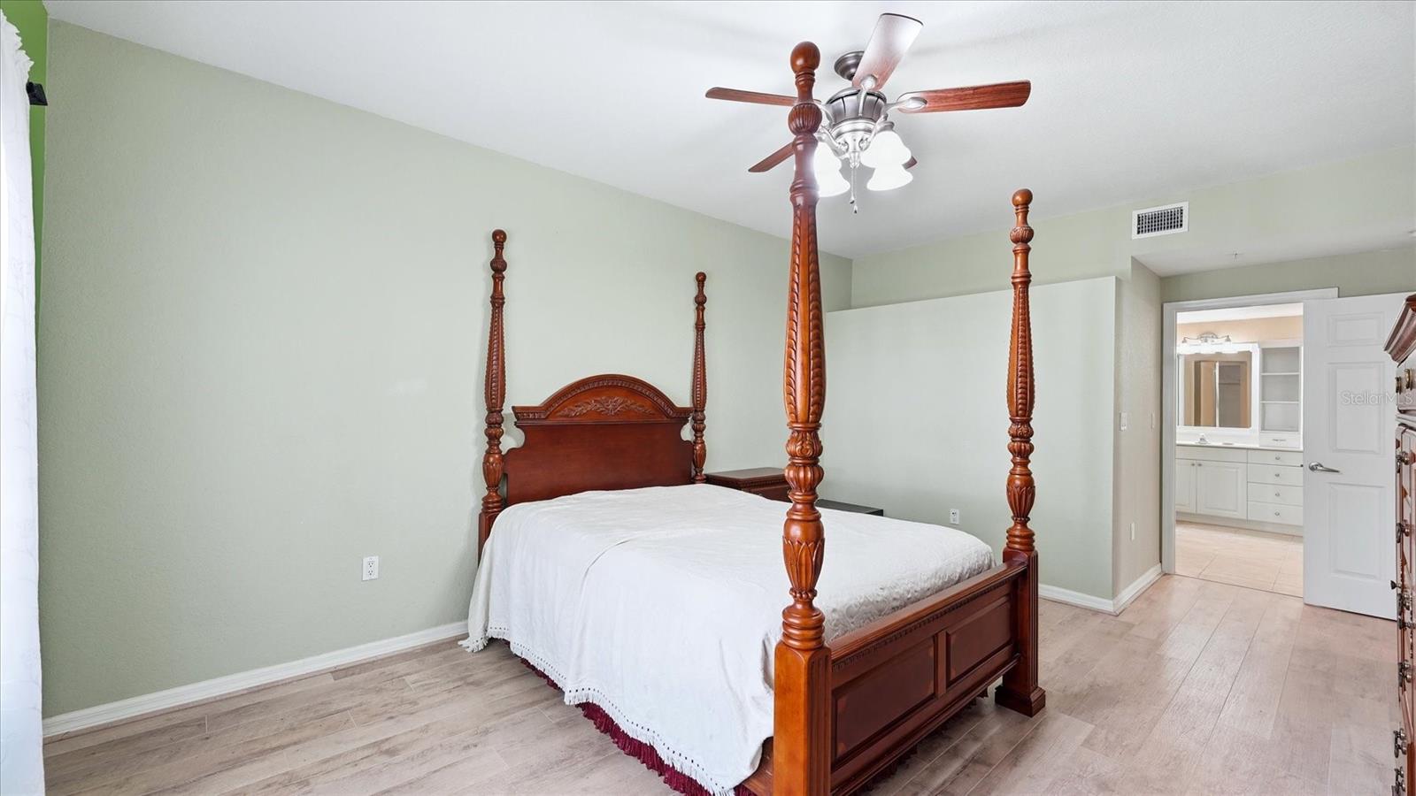 7527 MARSH ORCHID CIR, BRADENTON, FL — photo 16