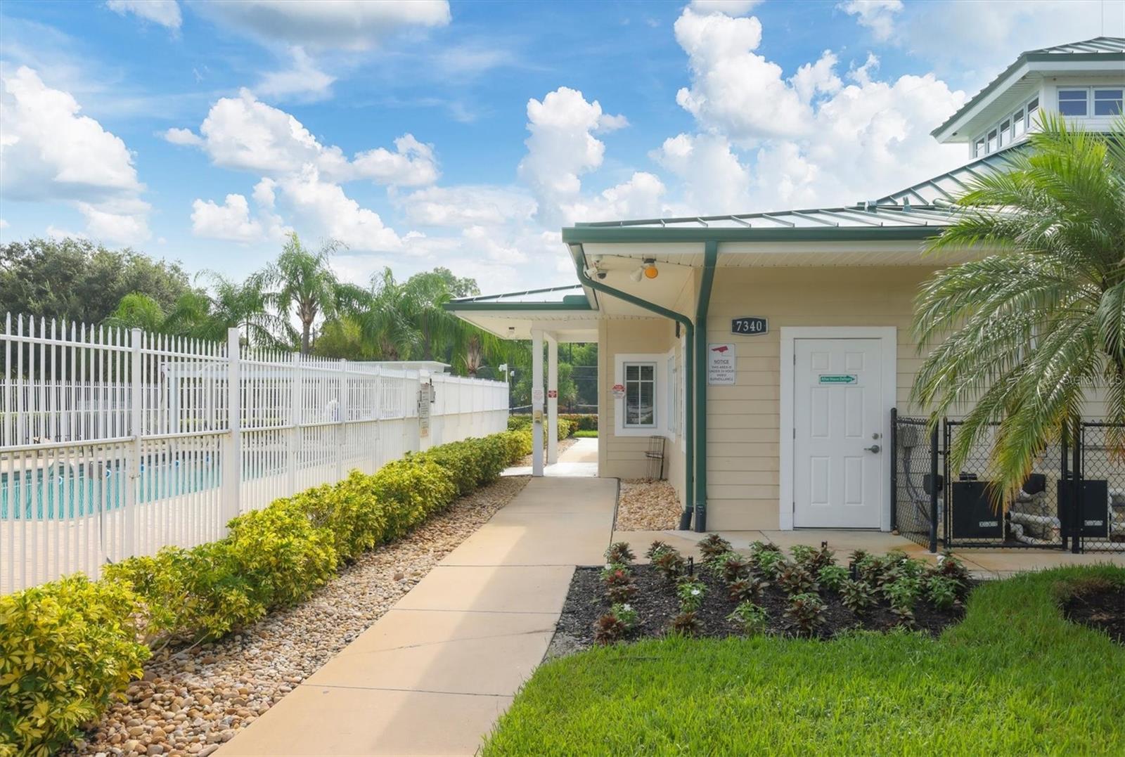 7527 MARSH ORCHID CIR, BRADENTON, FL — photo 52