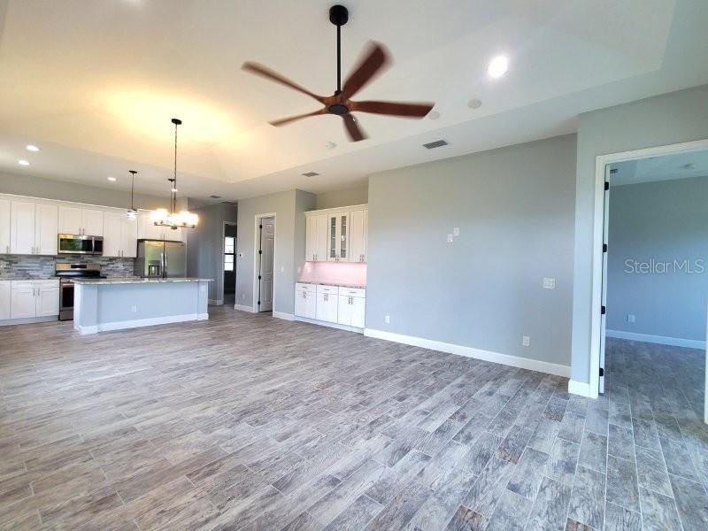 1038 SAN CRISTOBAL AVE, PUNTA GORDA, FL — photo 4