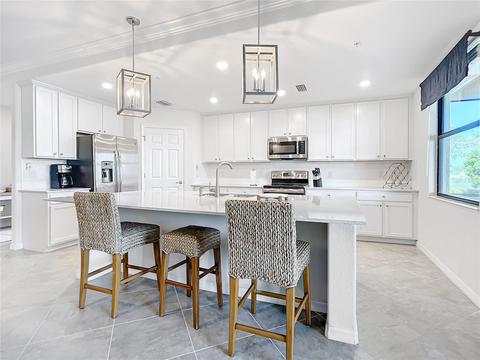 10796 TARFLOWER DR #101, VENICE, FL — photo 22