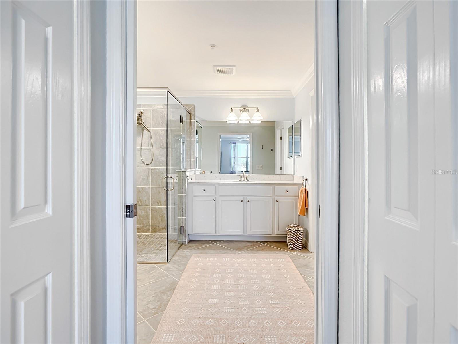 10796 TARFLOWER DR #101, VENICE, FL — photo 28