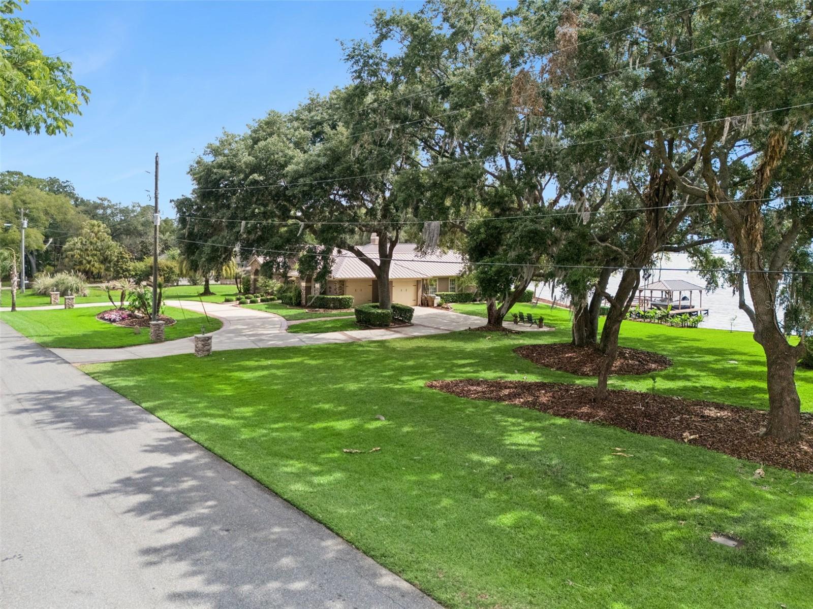 29650 SQUIRREL POINT RD, TAVARES, FL — photo 150