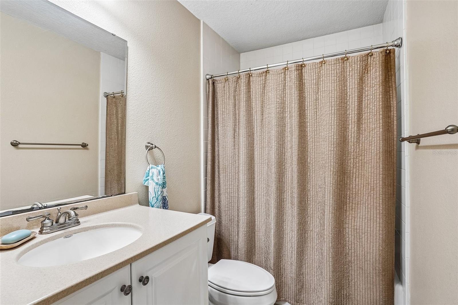 1274 N PALMETTO CIR, EUSTIS, FL — photo 41