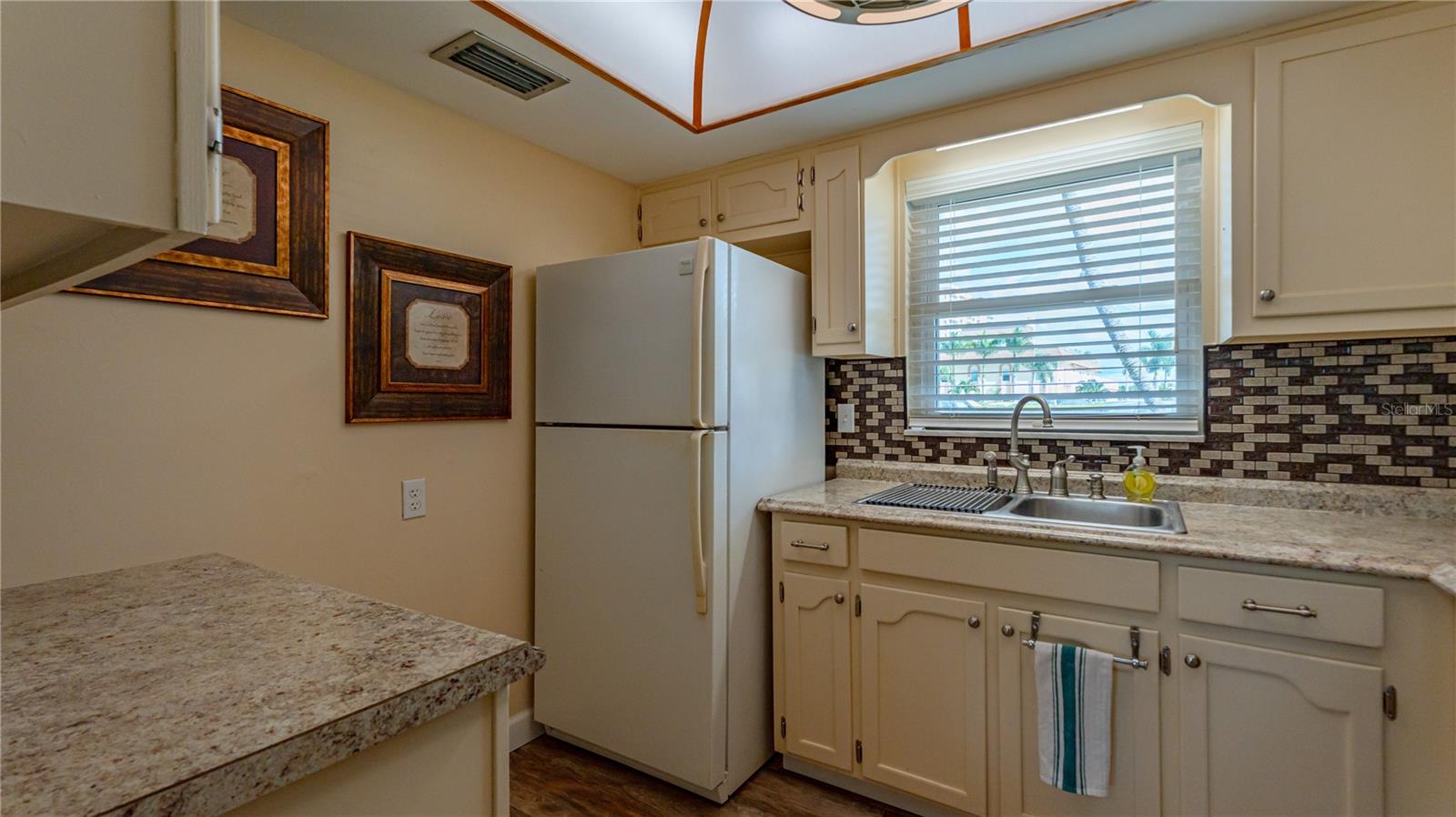5020 BRITTANY DR S #125, ST PETERSBURG, FL — photo 17