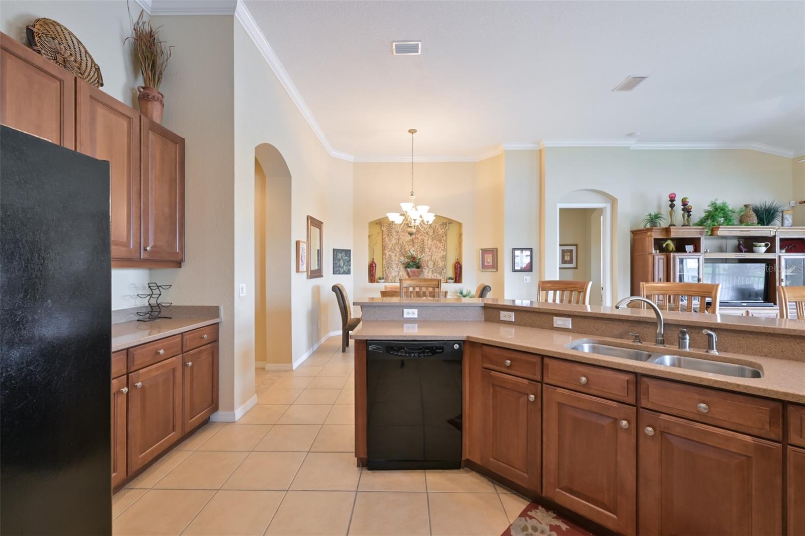 1330 EMERALD DUNES DR, SUN CITY CENTER, FL — photo 15