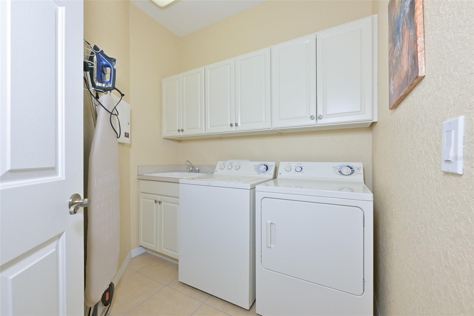 1330 EMERALD DUNES DR, SUN CITY CENTER, FL — photo 32