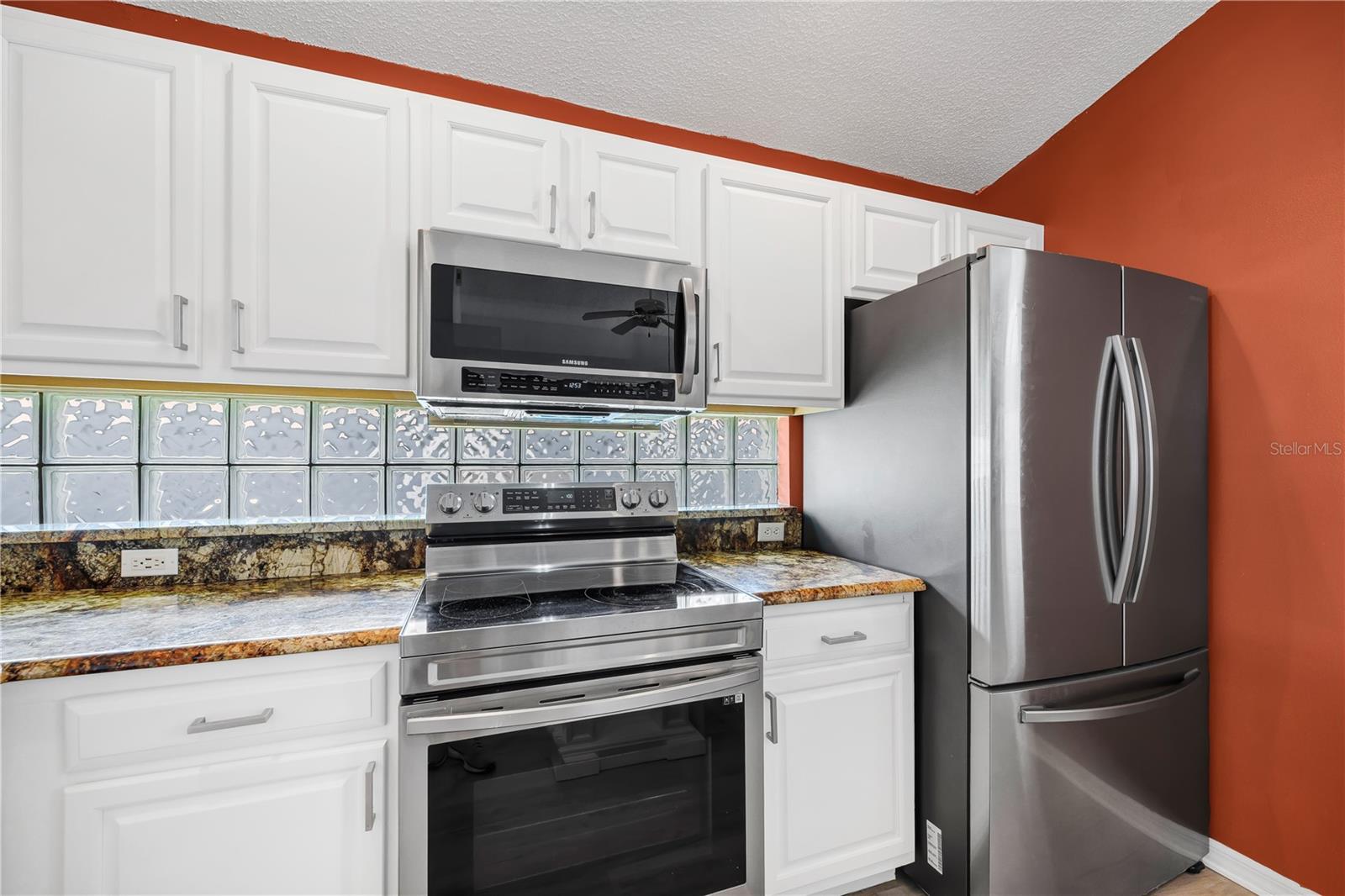515 LAKE DAVENPORT BLVD, DAVENPORT, FL — photo 15