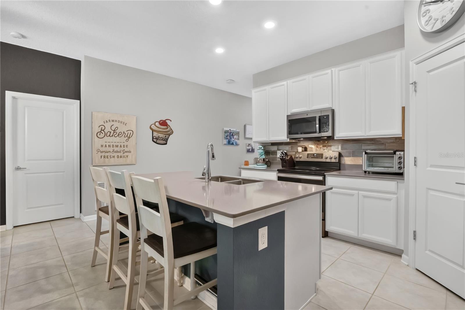 16467 GLASSY LOCH LOOP, CLERMONT, FL — photo 10