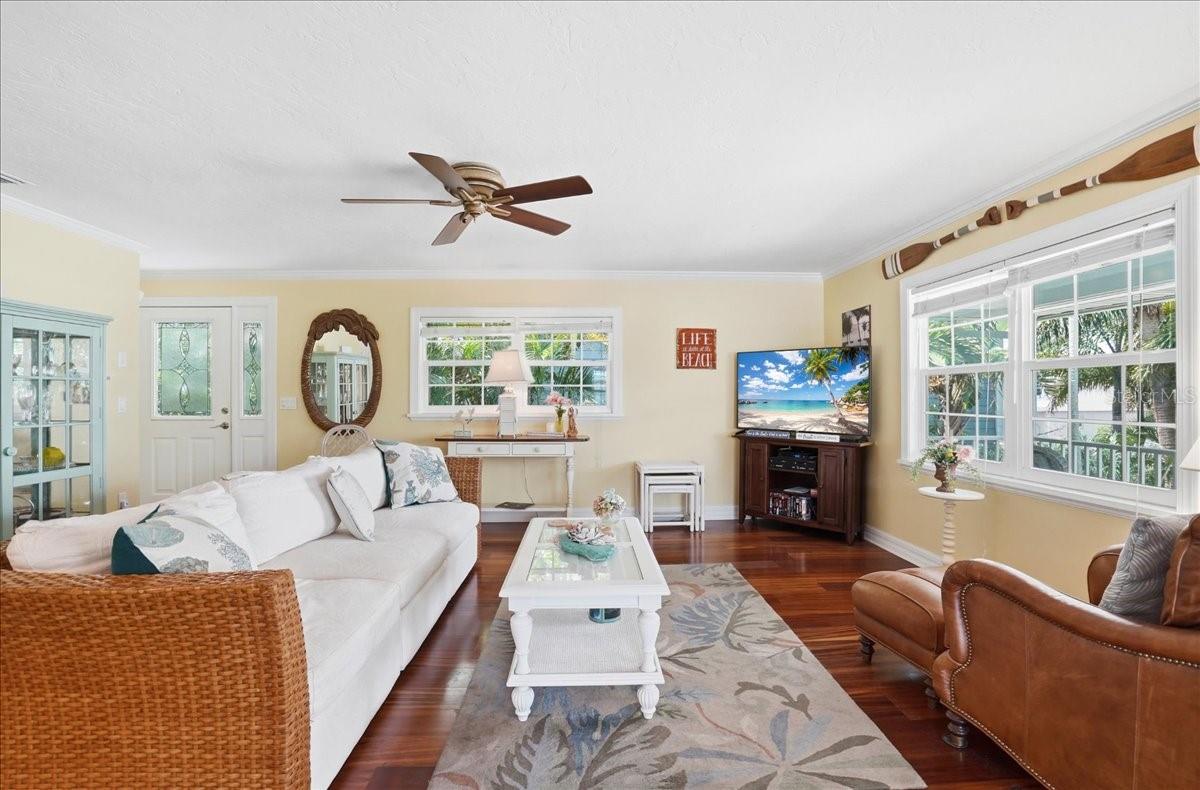 2811 GULF DR, HOLMES BEACH, FL — photo 10
