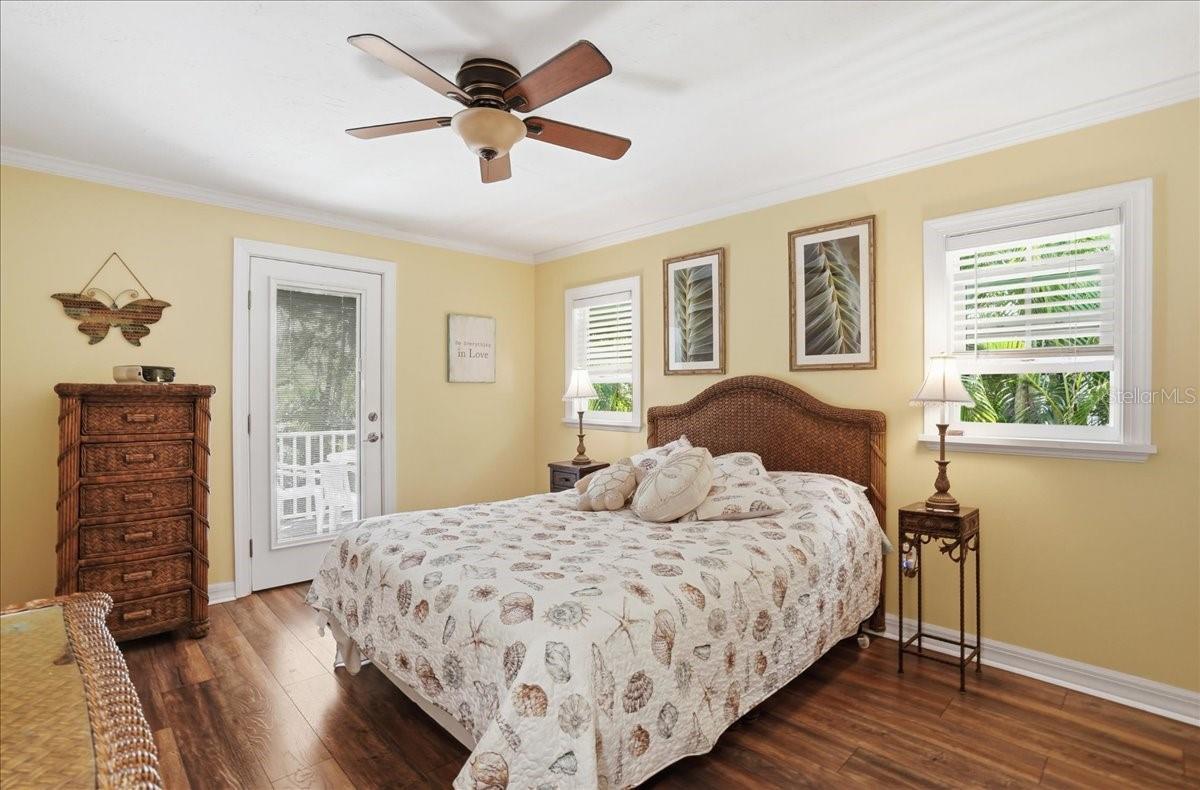 2811 GULF DR, HOLMES BEACH, FL — photo 18