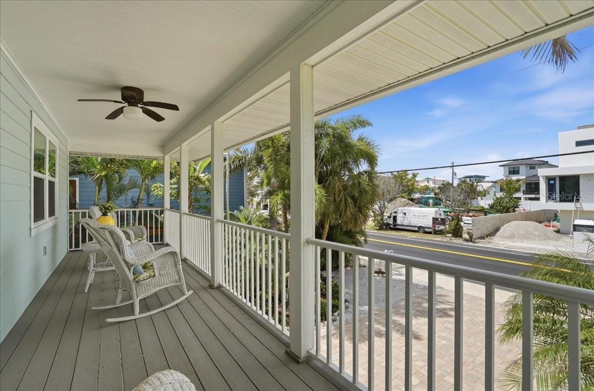 2811 GULF DR, HOLMES BEACH, FL — photo 32