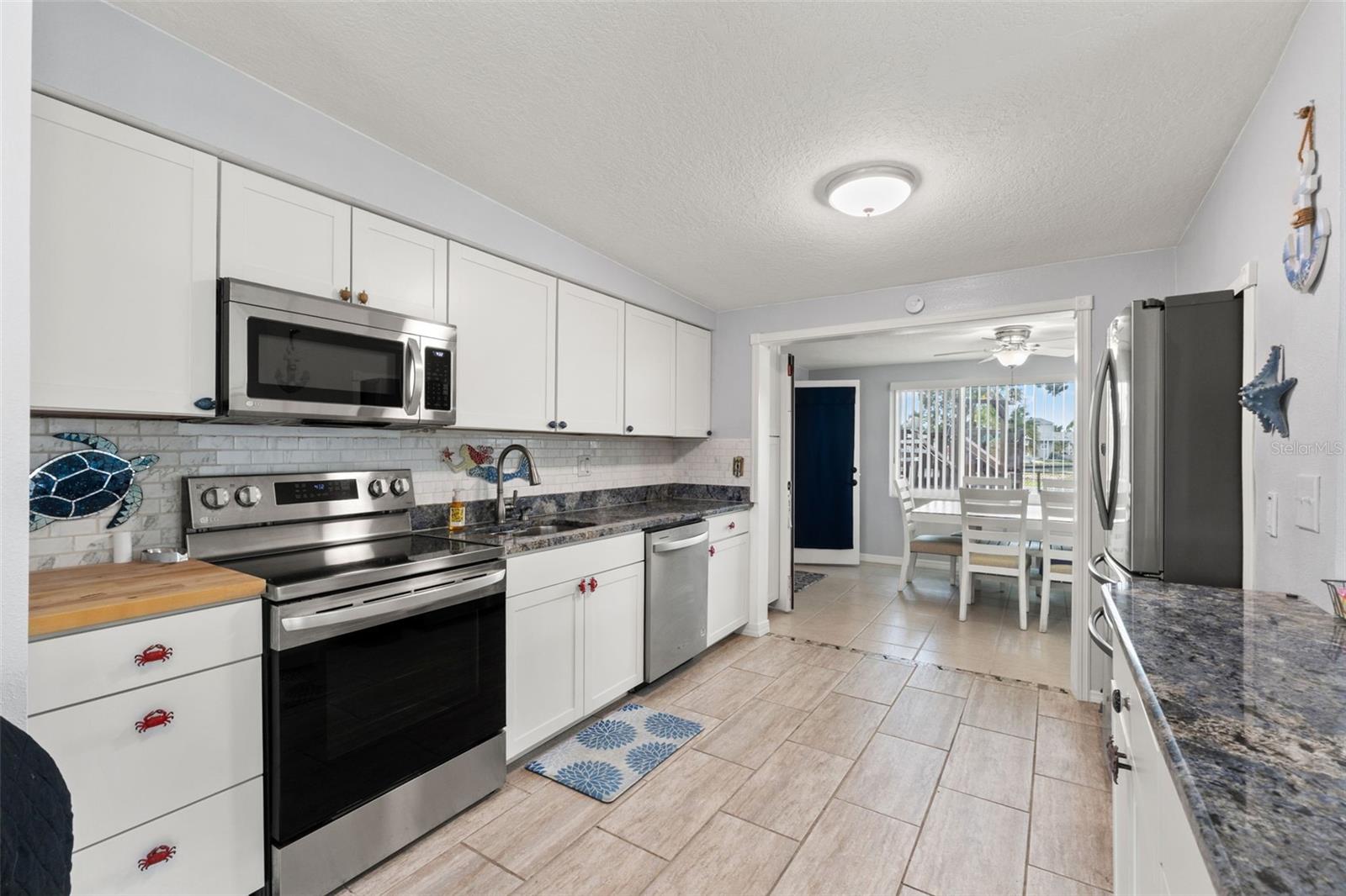 7235 MARYLAND AVE, HUDSON, FL — photo 11