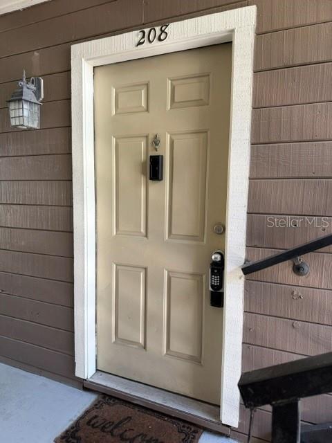 208 AFTON SQ #208, ALTAMONTE SPRINGS, FL