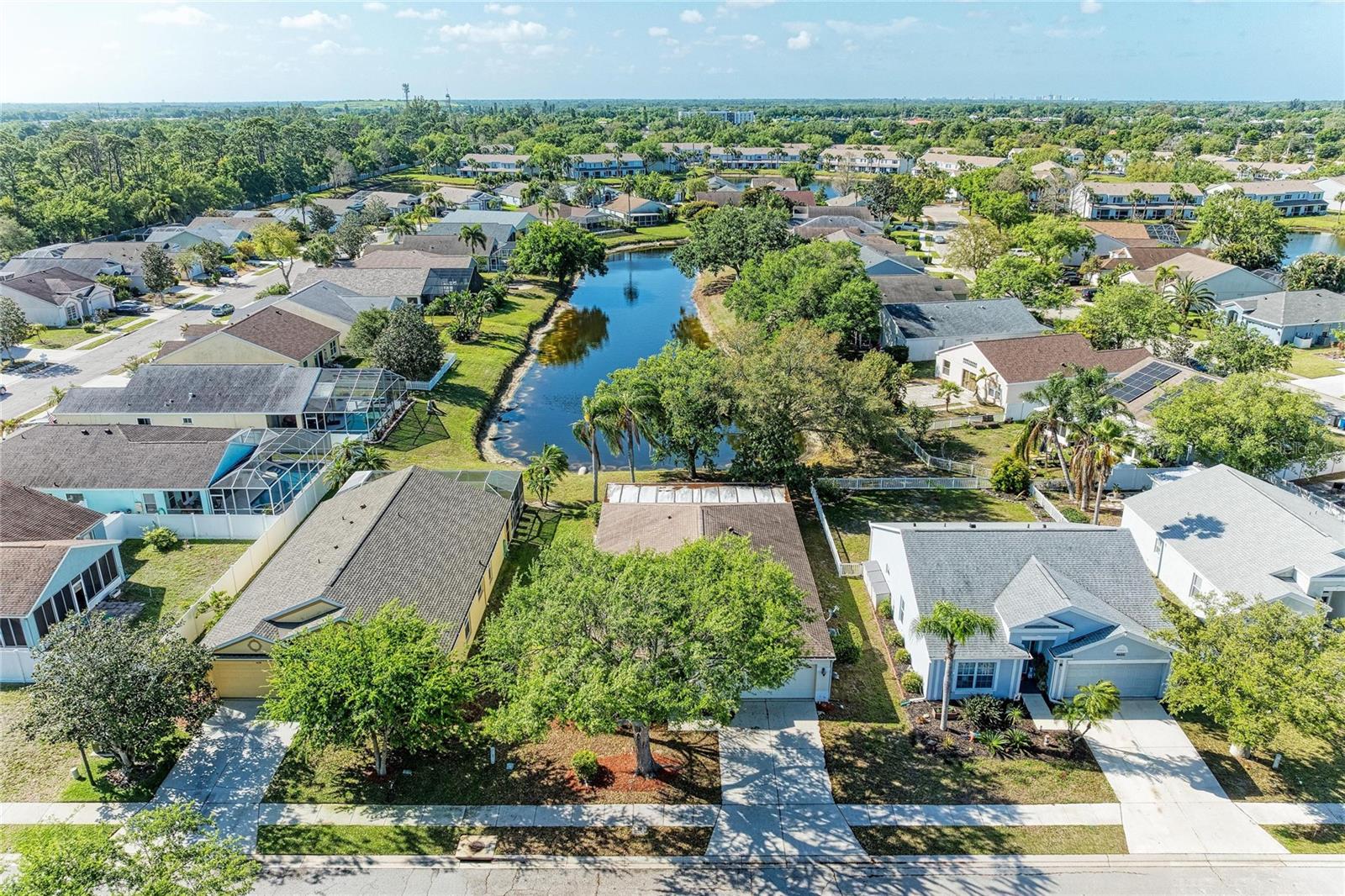 4642 RUNABOUT WAY, BRADENTON, FL — photo 2