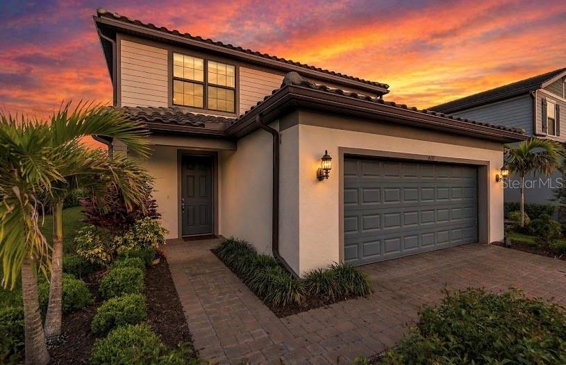 6111 BLUESTAR CT, BRADENTON, FL — photo 3
