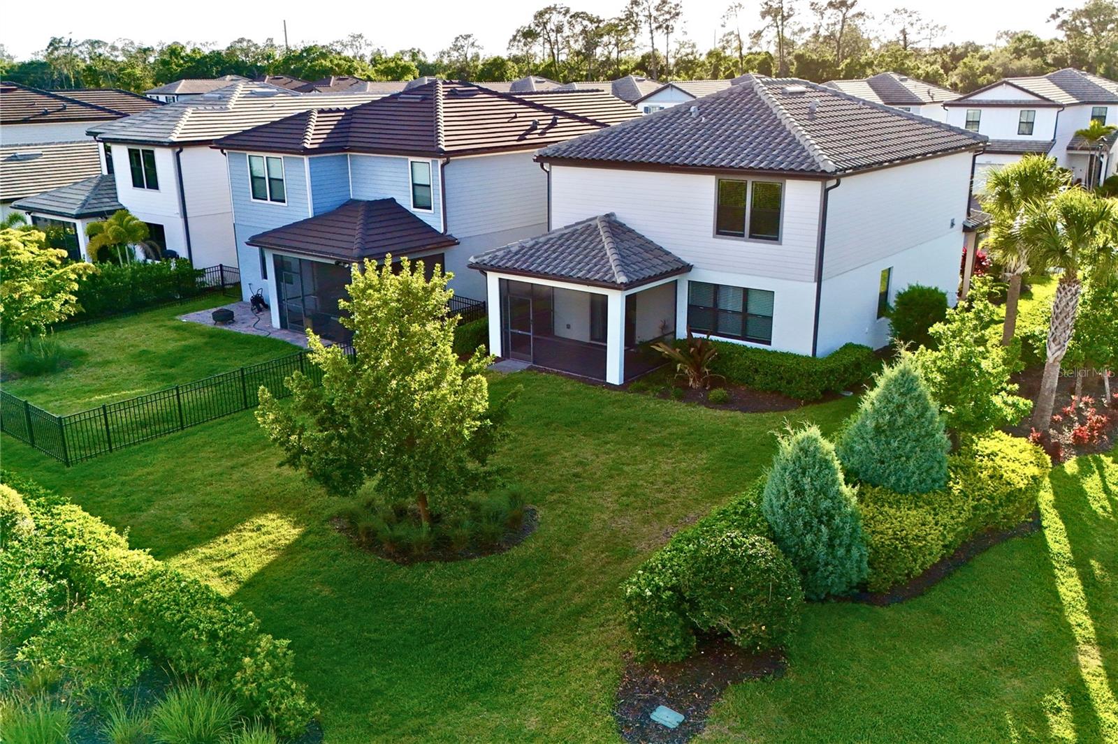 6111 BLUESTAR CT, BRADENTON, FL — photo 9