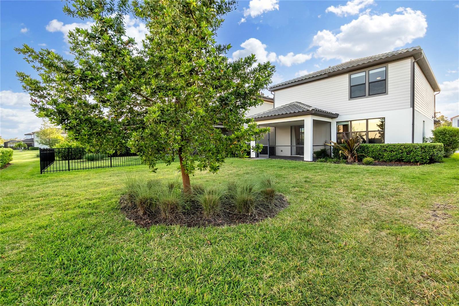 6111 BLUESTAR CT, BRADENTON, FL — photo 22