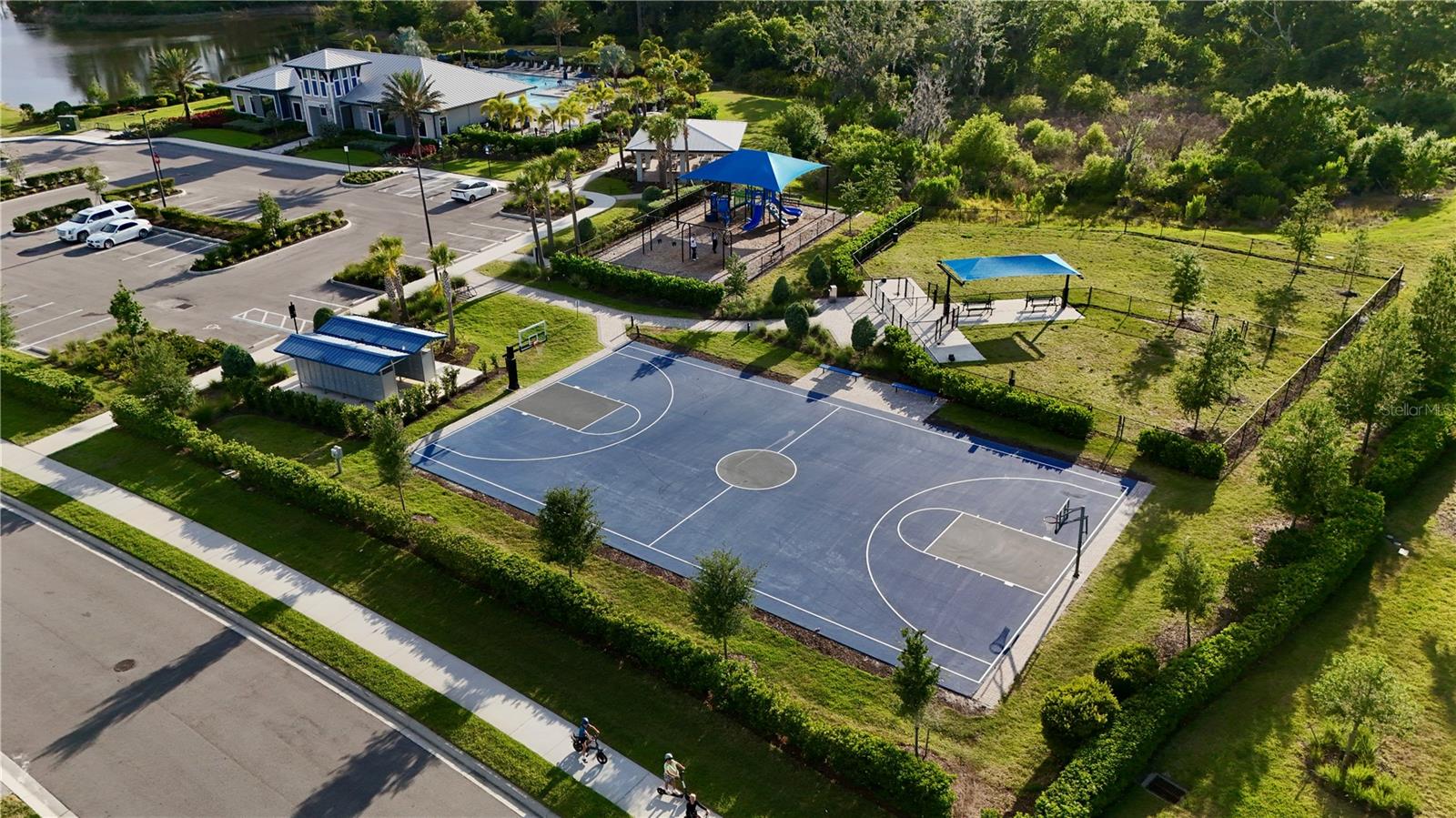 6111 BLUESTAR CT, BRADENTON, FL — photo 71
