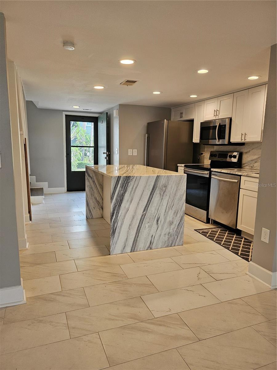 1028 APOLLO BEACH BLVD #19, APOLLO BEACH, FL — photo 9
