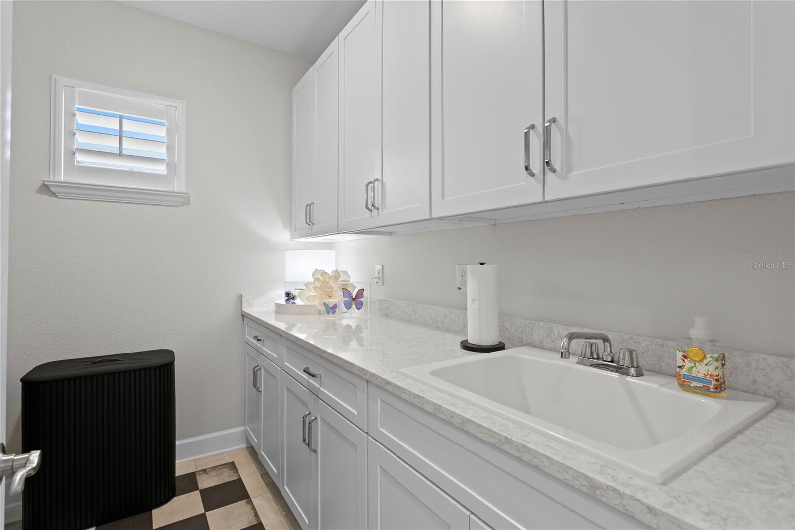 7865 MARSH POINTE DR, TAMPA, FL — photo 33