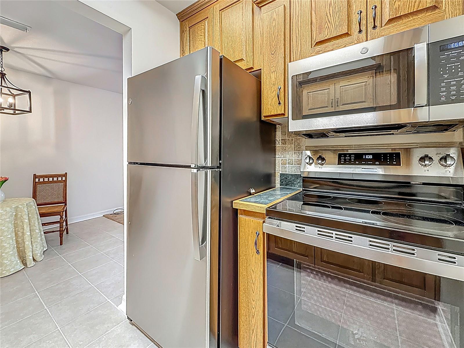 2442 ENTERPRISE RD #6, CLEARWATER, FL — photo 18
