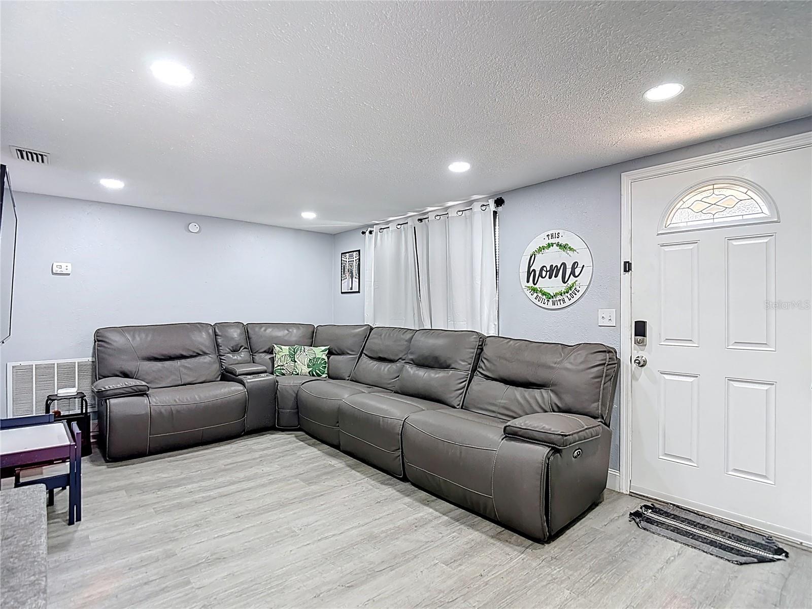 5913 APPLETREE RD, HOLIDAY, FL — photo 2