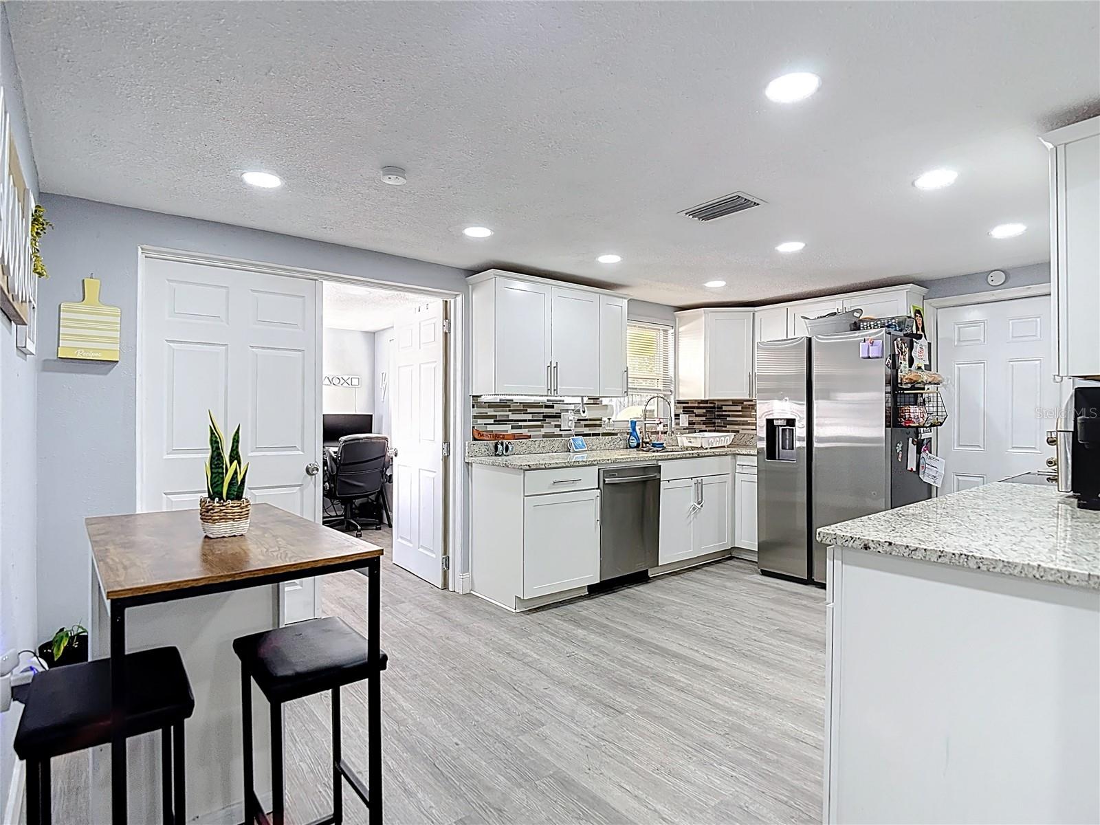 5913 APPLETREE RD, HOLIDAY, FL — photo 3