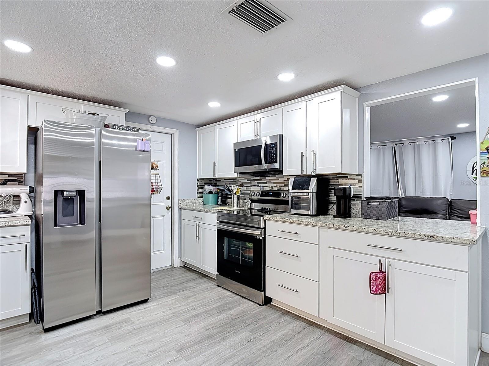 5913 APPLETREE RD, HOLIDAY, FL — photo 4