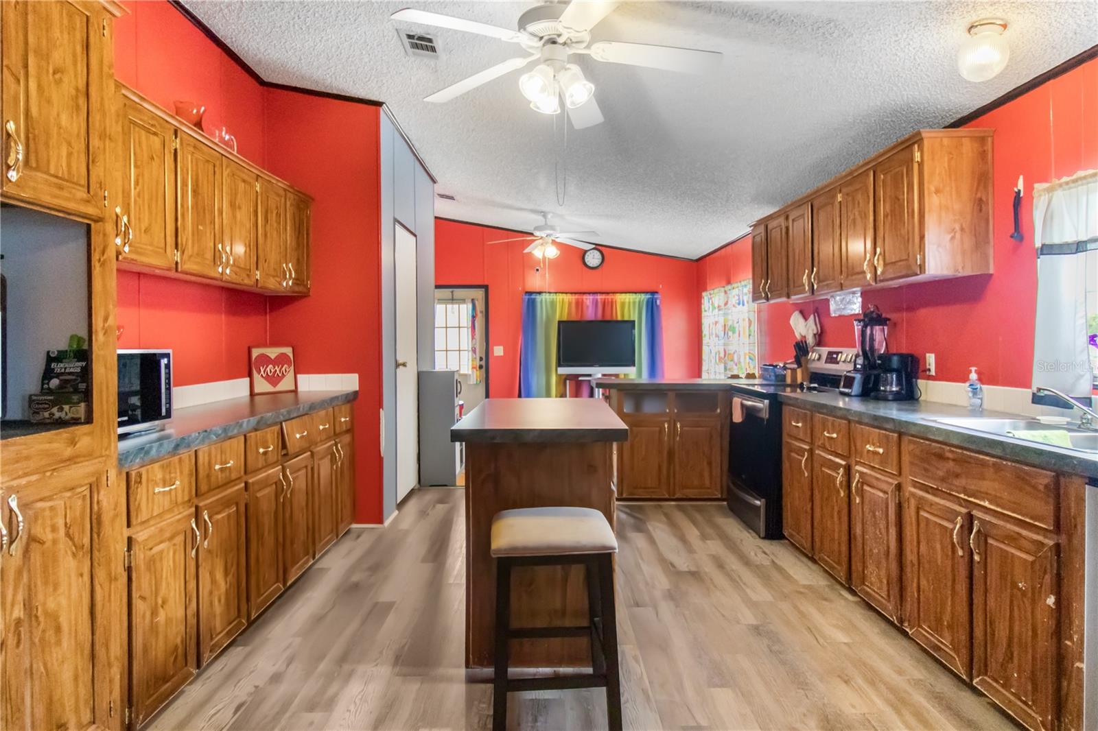 14205 SE 60TH AVE, SUMMERFIELD, FL — photo 9