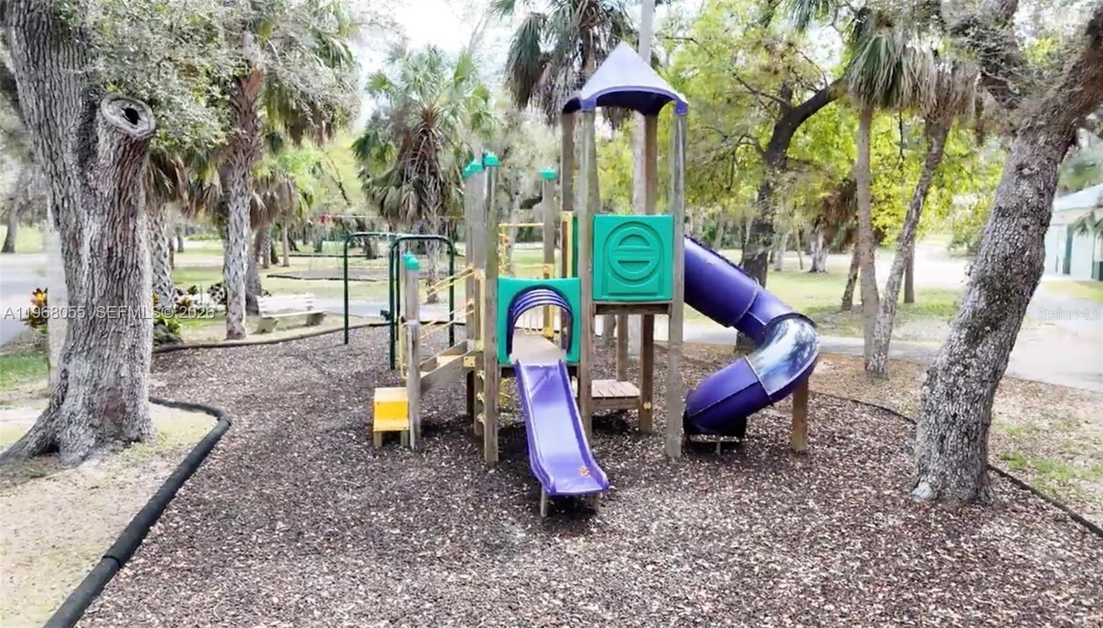 17285 ACAPULCO RD, PUNTA GORDA, FL — photo 4