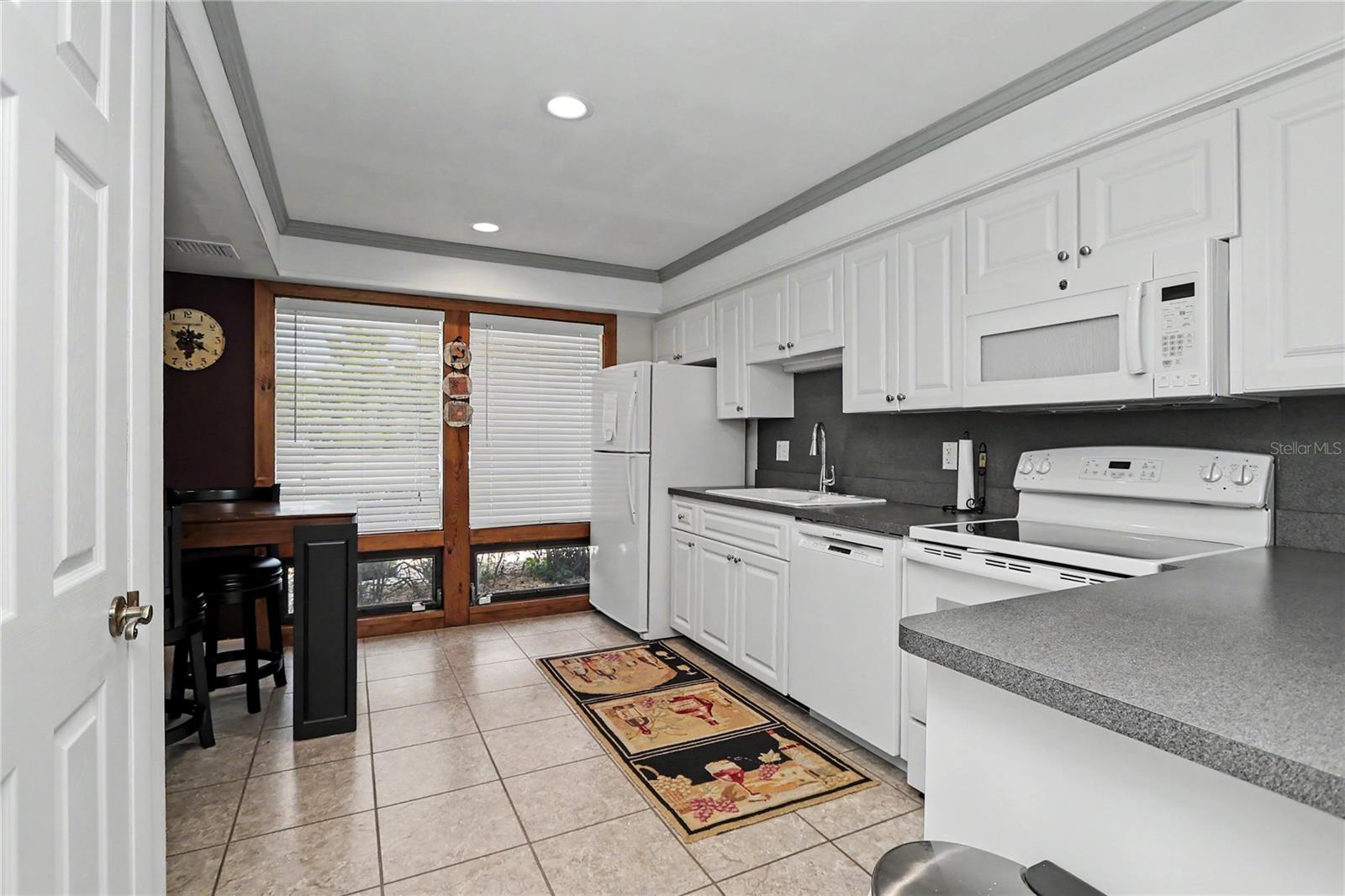 19660 SW 83RD PLACE RD #C16, DUNNELLON, FL — photo 11