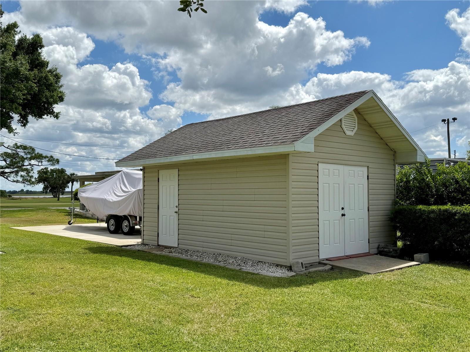 77 W LAKE DAMON DR, AVON PARK, FL — photo 42