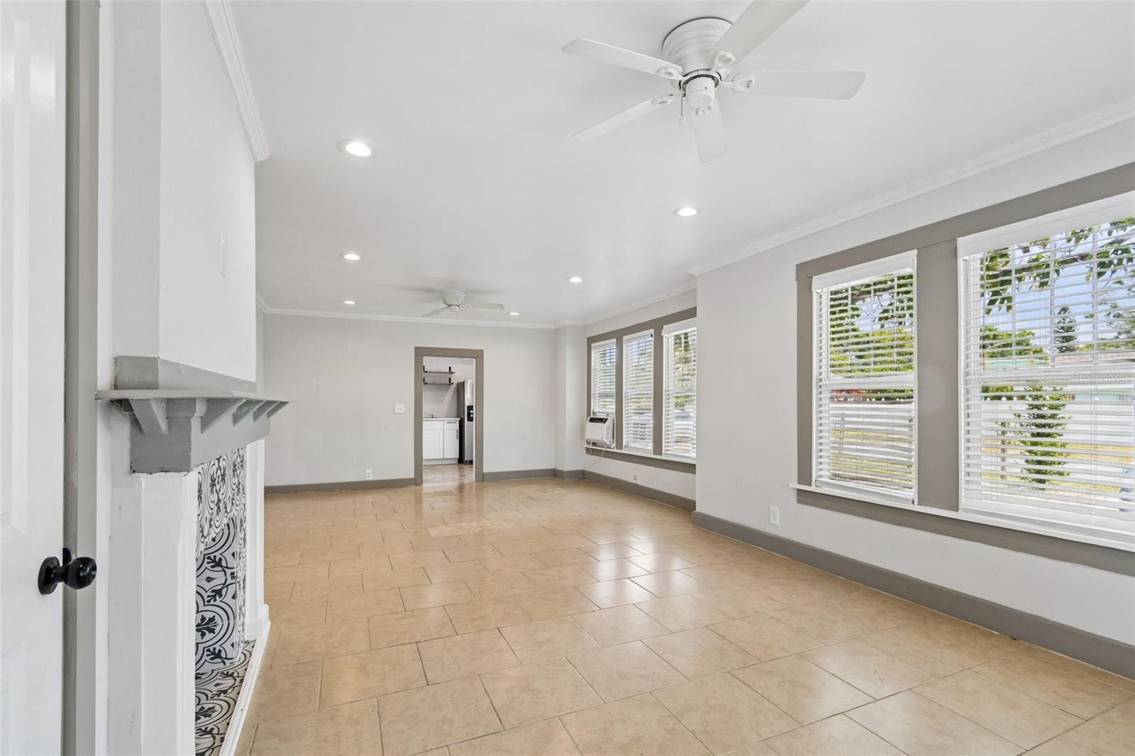 4105 18TH AVE S, ST PETERSBURG, FL — photo 21