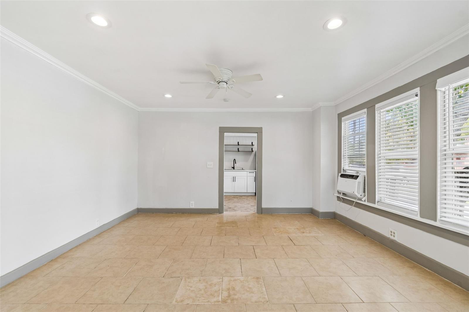 4105 18TH AVE S, ST PETERSBURG, FL — photo 28