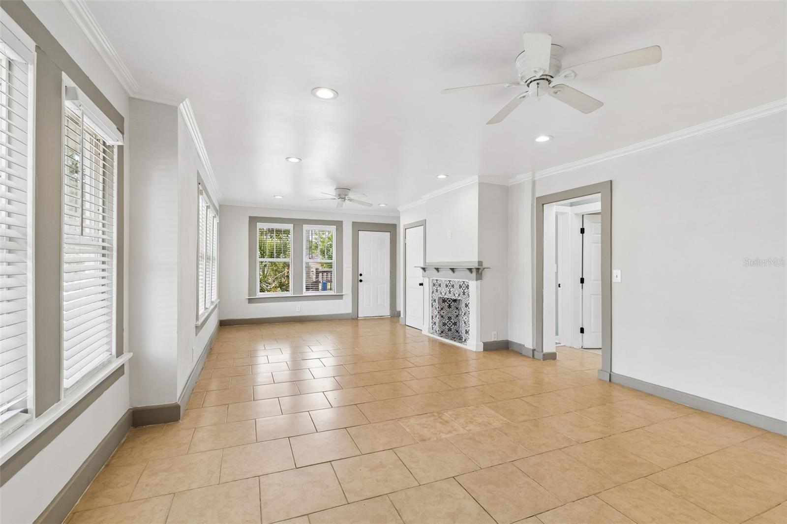 4105 18TH AVE S, ST PETERSBURG, FL — photo 30