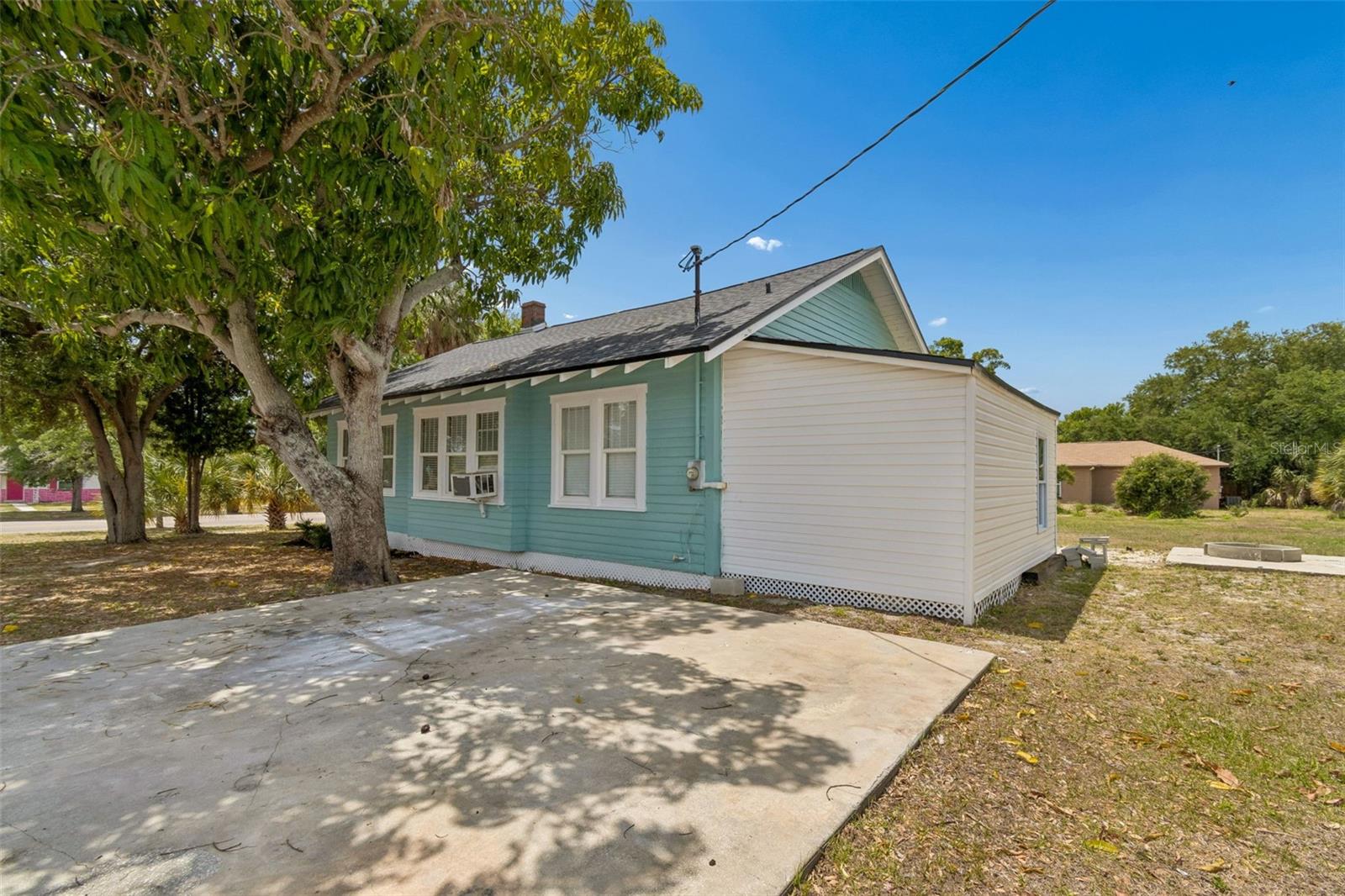 4105 18TH AVE S, ST PETERSBURG, FL — photo 49