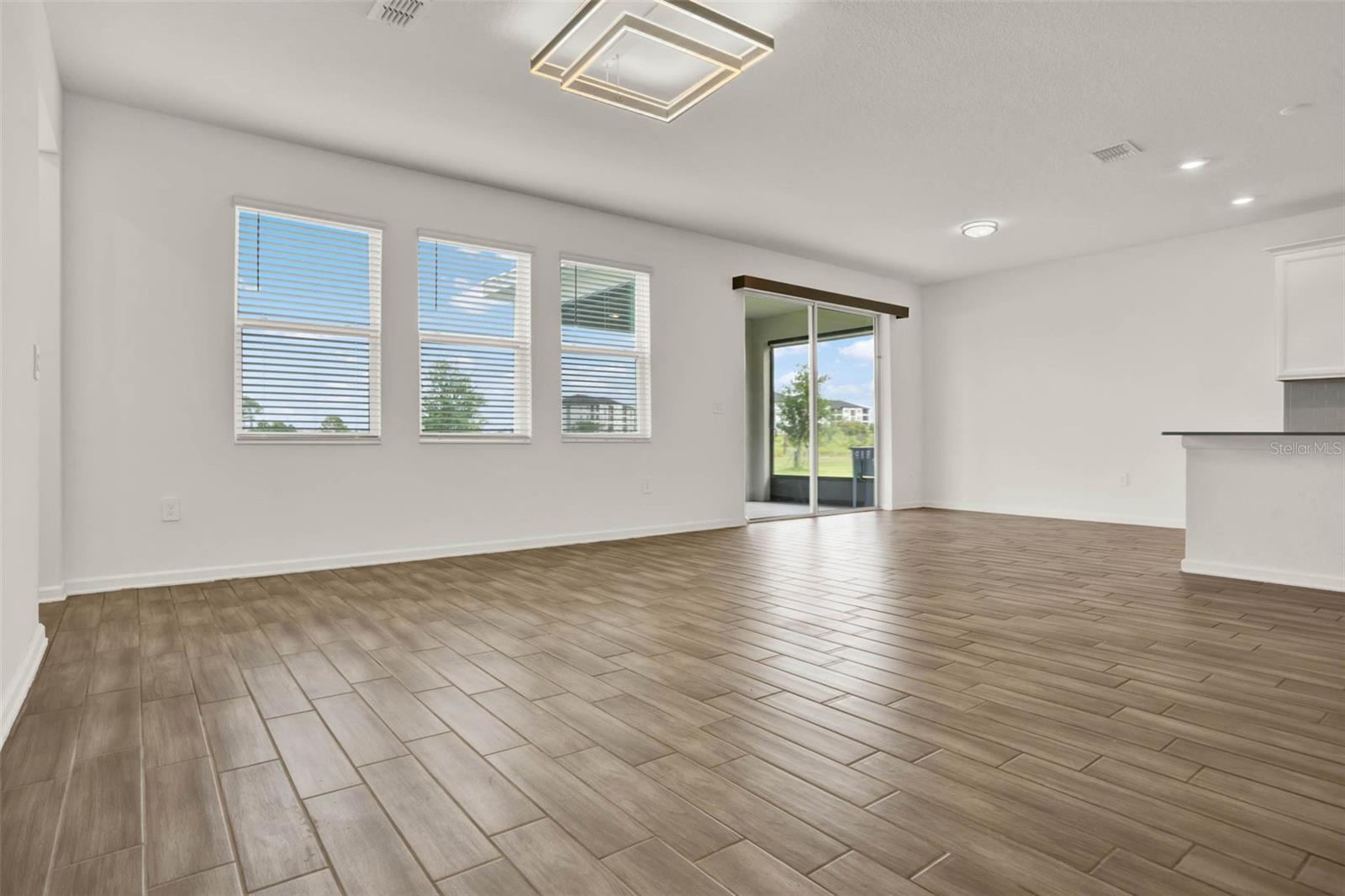 8114 SAYINGS DR, WINTER GARDEN, FL — photo 13
