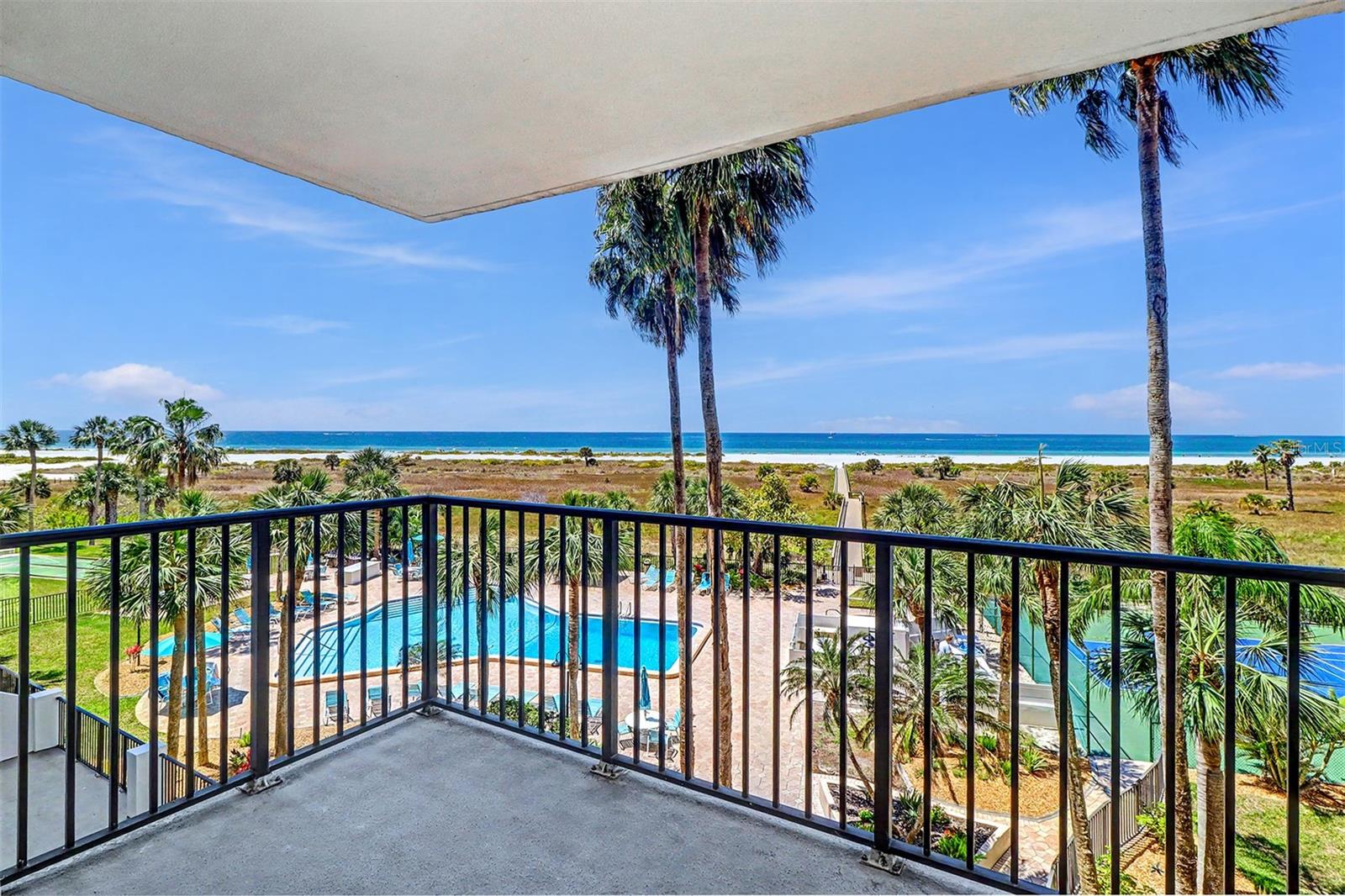 1230 GULF BLVD #404, CLEARWATER BEACH, FL — photo 4