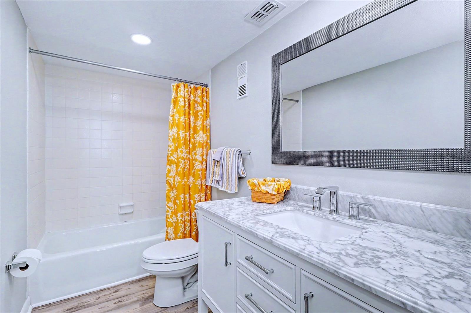 1230 GULF BLVD #404, CLEARWATER BEACH, FL — photo 23