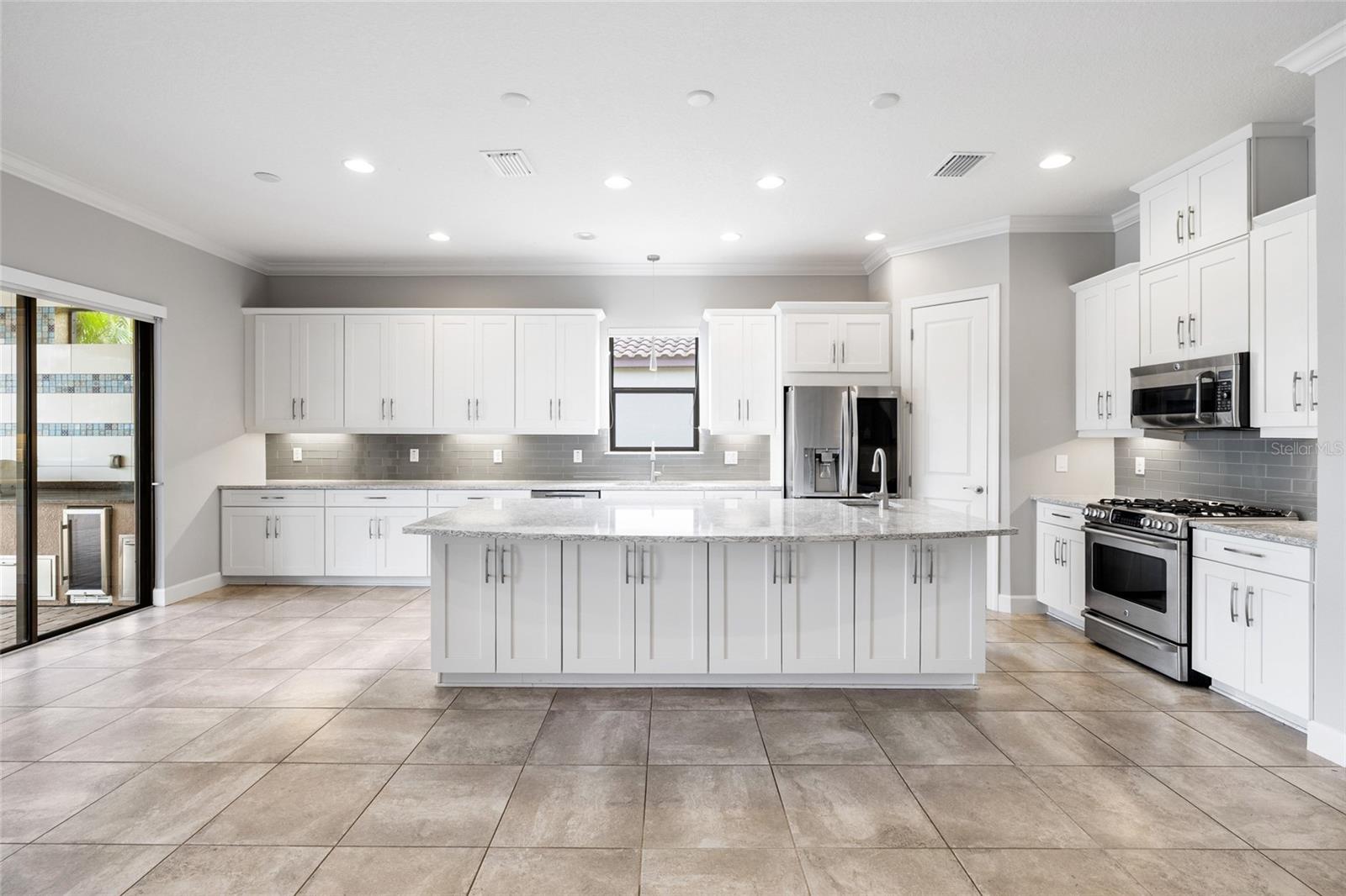 10111 CRAFTSMAN PARK WAY, PALMETTO, FL — photo 12