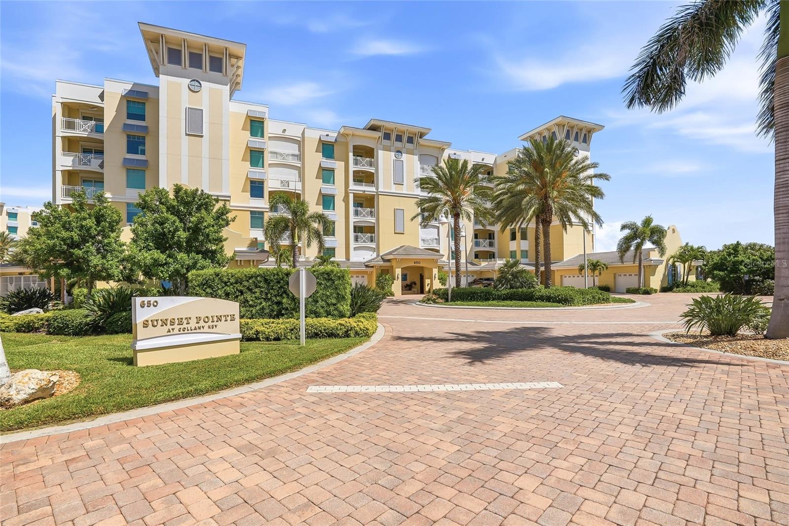650 COLLANY RD #401, TIERRA VERDE, FL — photo 2