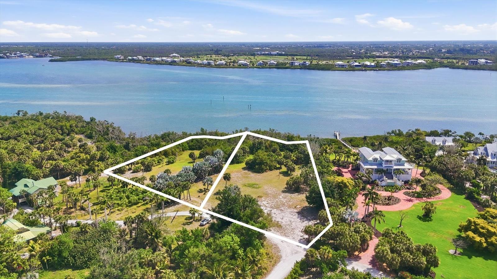 10450 SUNNY DREAMS TER, PLACIDA, FL