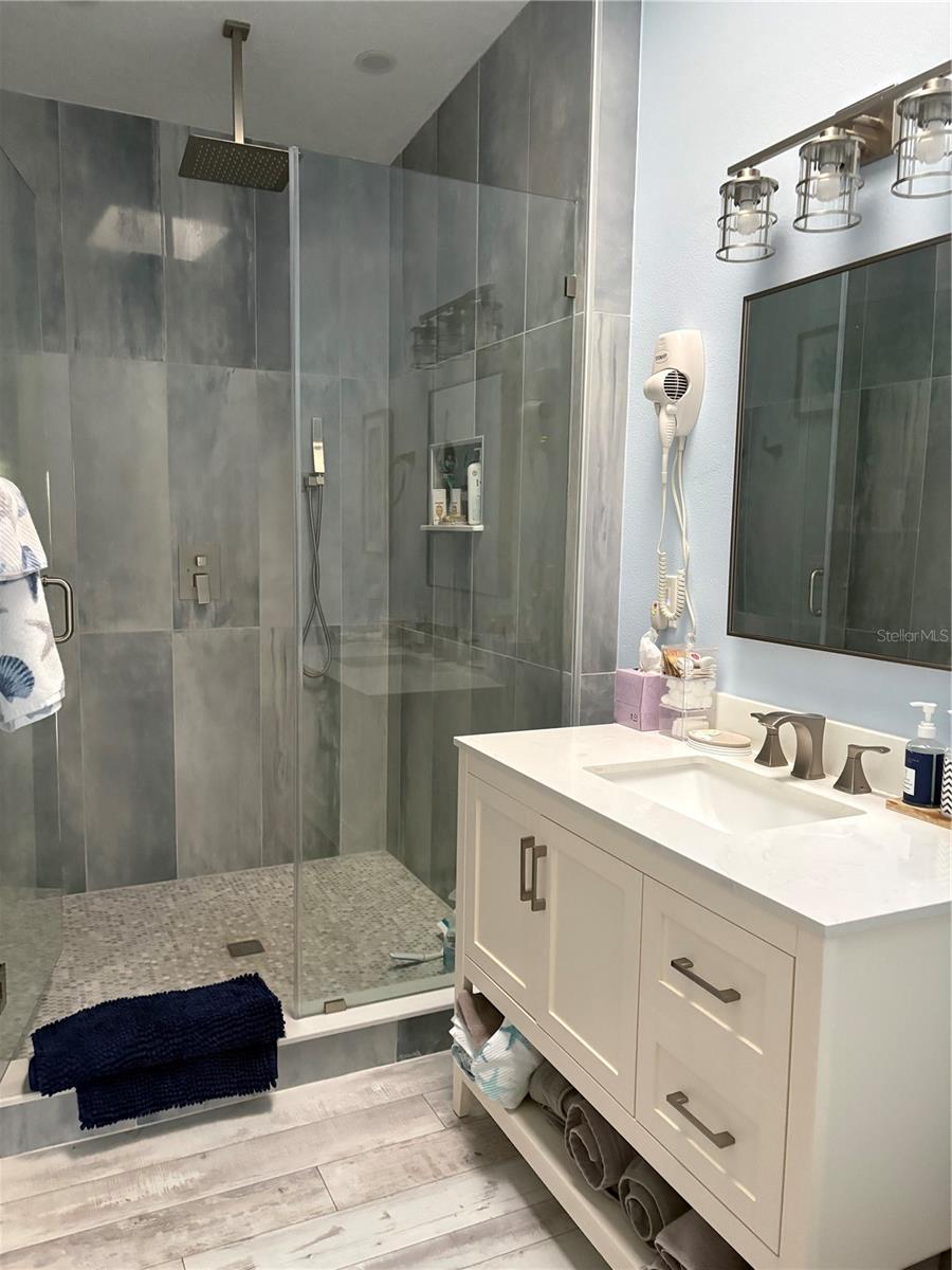 629 GARLAND CIR, INDIAN ROCKS BEACH, FL — photo 12