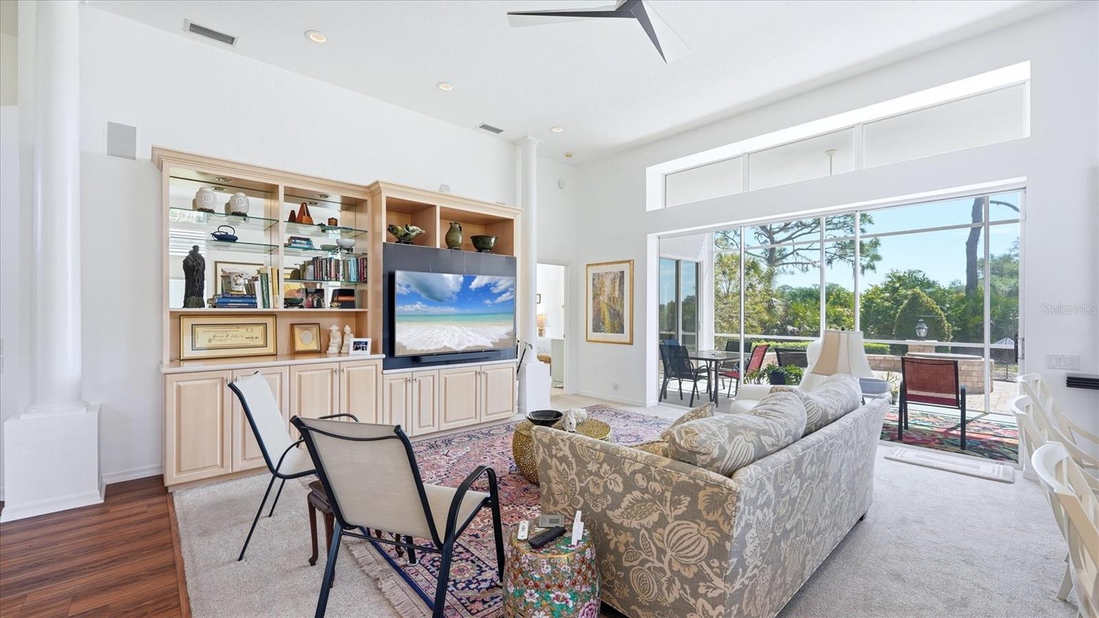 8009 HAMPTON CT, UNIVERSITY PARK, FL — photo 8