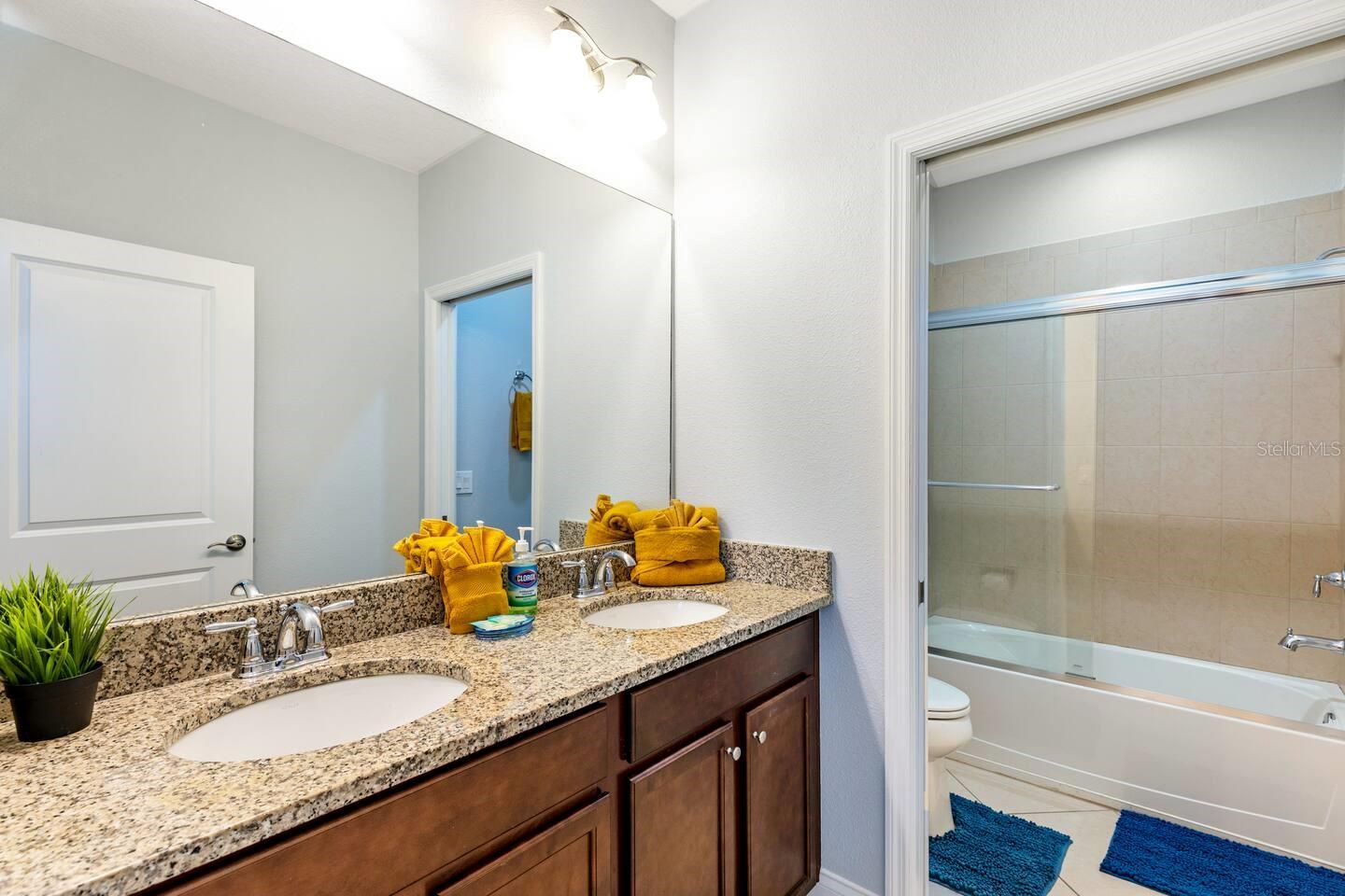 313 CAPTIVA DR, DAVENPORT, FL — photo 11