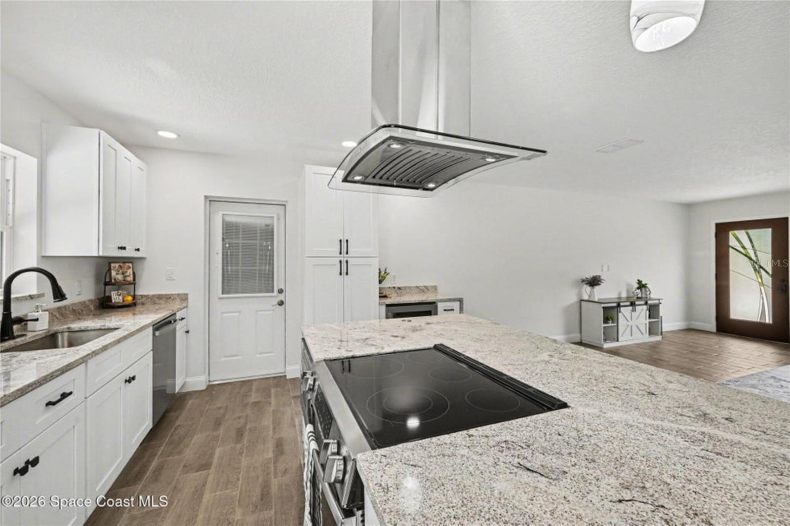 2678 PINE AVE, MIMS, FL — photo 13