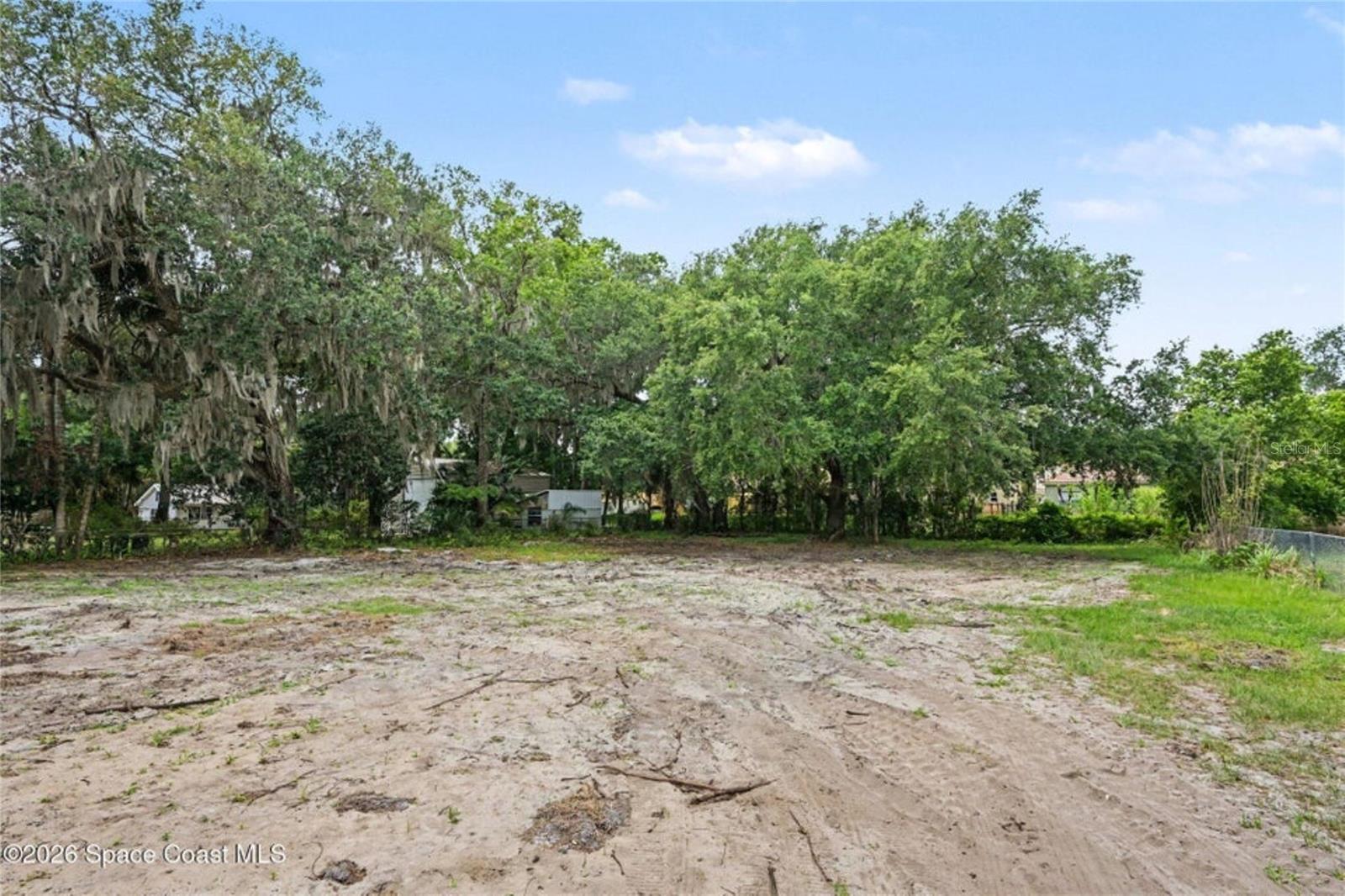 2678 PINE AVE, MIMS, FL — photo 30