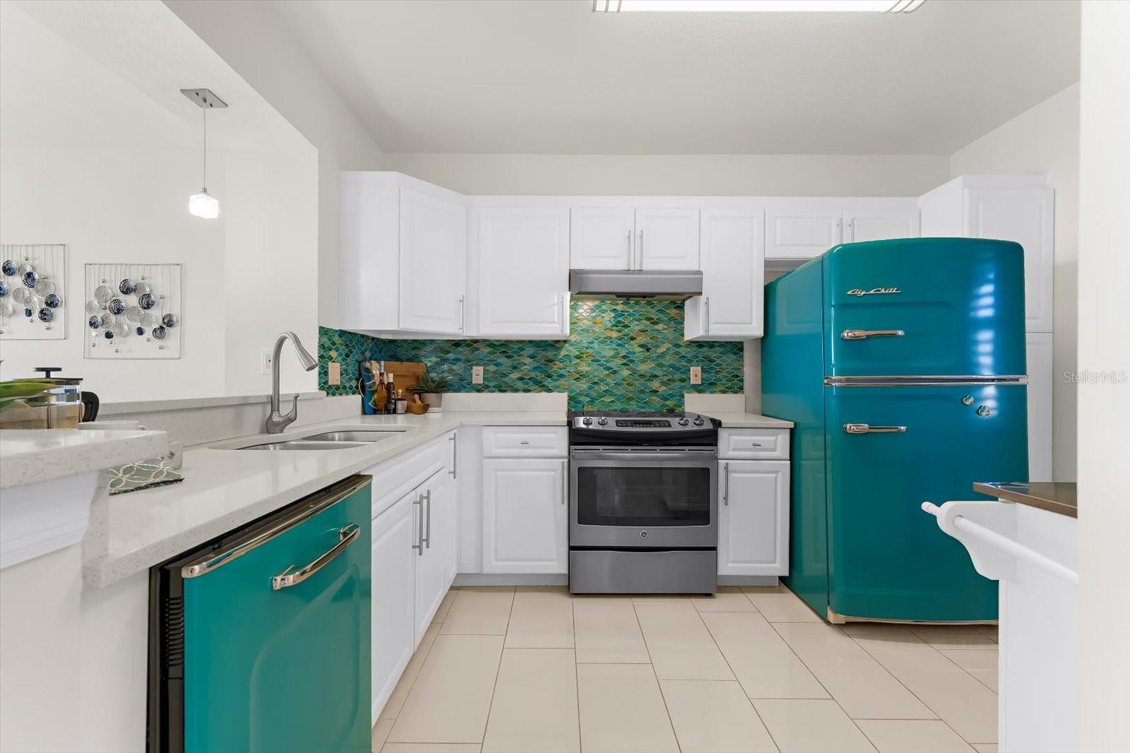 16500 GULF BLVD #352, NORTH REDINGTON BEACH, FL — photo 15